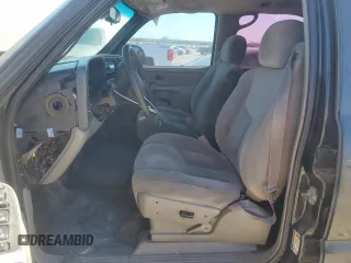 2005 Chevrolet Tahoe Police z VIN 1GNEC13Z35R207229, wystawiony jako Copart lot #49864075 z przebiegiem 177 149 mil mil oraz Szkody całkowita. Historia ofert i sprzedaży dostępna na DreamBid. Obrazek 7.