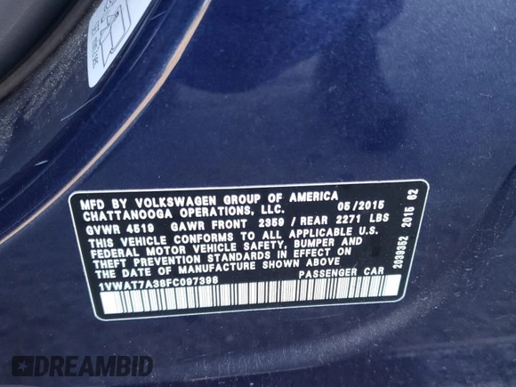 2015 Volkswagen Passat Limited Edition Edition z VIN 1VWAT7A38FC097398, wystawiony jako Copart lot #46146545 z przebiegiem 183 577 mil mil oraz Szkoda całkowita • Salvage title. Historia ofert i sprzedaży dostępna na DreamBid. Obrazek 13.