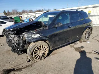2022 Mercedes-Benz GLE with VIN 4JGFB5KE0NA812390, listed as a Copart auction lot 45942025 with 21,938 mi miles and Salvage Title. Bid and sale history available at carsss.com. Image 1.