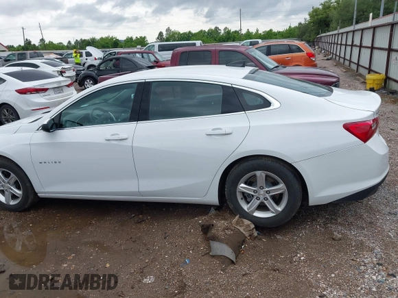 2022 Chevrolet Malibu LS with VIN 1G1ZC5ST9NF151385, listed as a IAAI auction lot 42086324 with 24,613 mi miles and . Bid and sale history available at DreamBid. Image 15.