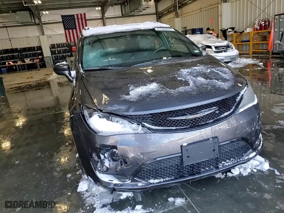 2018 Chrysler Pacifica Touring L with VIN 2C4RC1BG5JR155178, listed as a Copart auction lot 41523465 with 65,341 mi miles and Salvage Title. Bid and sale history available at carsss.com. Image 12.