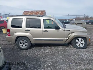 2010 Jeep Liberty Sport with VIN 1J4PN2GK5AW136345, listed as a IAAI auction lot 42013920 with 152,597 mi miles and . Bid and sale history available at DreamBid. Image 13.
