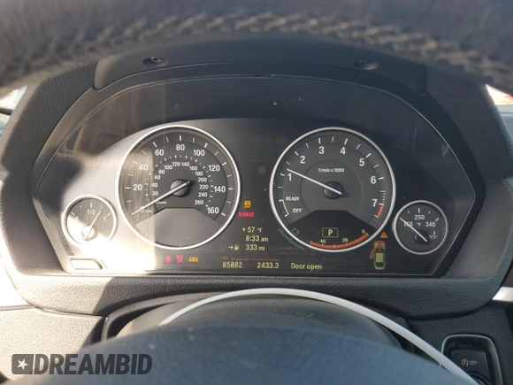 2014 BMW 4 Series 428i with VIN WBA3N7C5XEK220706, listed as a Copart auction lot 53860725 with 85,882 mi miles and Salvage title. Bid and sale history available at DreamBid. Image 9.