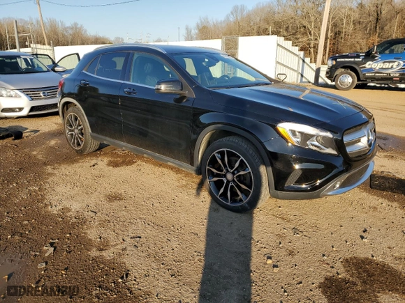 2016 Mercedes-Benz GLA with VIN WDCTG4EB1GJ256110, listed as a Copart auction lot 42338895 with 130,400 mi miles and Salvage Title. Bid and sale history available at carsss.com. Image 4.