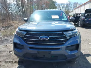2021 Ford Explorer XLT with VIN 1FMSK8DH5MGB75550, listed as a IAAI auction lot 41989725 with 30,069 mi miles. Bid and sale history available at carsss.com. Image 12.