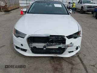 2013 Audi A6 Premium Plus z VIN WAUGGAFC3DN081065, wystawiony jako IAAI lot #41931342 z przebiegiem 136 570 mil mil oraz . Historia ofert i sprzedaży dostępna na DreamBid. Obrazek 12.