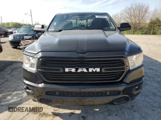 2019 Ram 1500 Big Horn z VIN 1C6RREBT1KN617342, wystawiony jako Copart lot #53866005 z przebiegiem 69 858 mil mil oraz Szkoda całkowita • Salvage title. Historia ofert i sprzedaży dostępna na DreamBid. Obrazek 5.