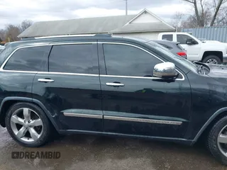 2013 Jeep Grand Cherokee Overland with VIN 1C4RJFCG8DC614542, listed as a IAAI auction lot 41733846 with 44,131 mi miles. Bid and sale history available at carsss.com. Image 13.