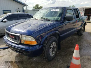 2002 GMC Sonoma SLS with VIN 1GTDT13W42K198720, listed as a Copart auction lot 59402374 with 106,175 mi miles and Salvage Title. Bid and sale history available at carsss.com. Image 1.