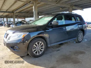 2015 Nissan Pathfinder SV z VIN 5N1AR2MN3FC677526, wystawiony jako Copart lot #49652585 z przebiegiem 86 655 mil mil oraz Szkoda całkowita • Salvage title. Historia ofert i sprzedaży dostępna na DreamBid. Obrazek 1.