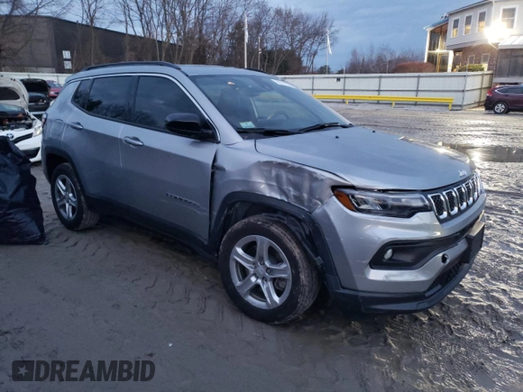 2023 Jeep Compass Latitude with VIN 3C4NJDBN5PT551685, listed as a Copart auction lot 85771934 with 16,410 mi miles and Salvage Title. Bid and sale history available at DreamBid. Image 4.