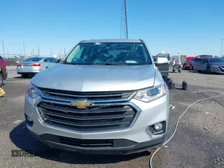 2018 Chevrolet Traverse LT Cloth z VIN 1GNERGKW5JJ188930, wystawiony jako IAAI lot #41976328 z przebiegiem 166 472 mil mil oraz . Historia ofert i sprzedaży dostępna na DreamBid. Obrazek 12.