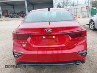 2019 Kia Forte LXS z VIN 3KPF24AD6KE084266, wystawiony jako IAAI lot #41566565 z przebiegiem 70 512 mil mil oraz . Historia ofert i sprzedaży dostępna na DreamBid. Obrazek 15.