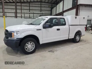 2018 Ford F-150 XL with VIN 1FTEX1C53JKF06295, listed as a Copart auction lot 52357615 with 166,056 mi miles and Clean Title. Bid and sale history available at carsss.com. Image 1.