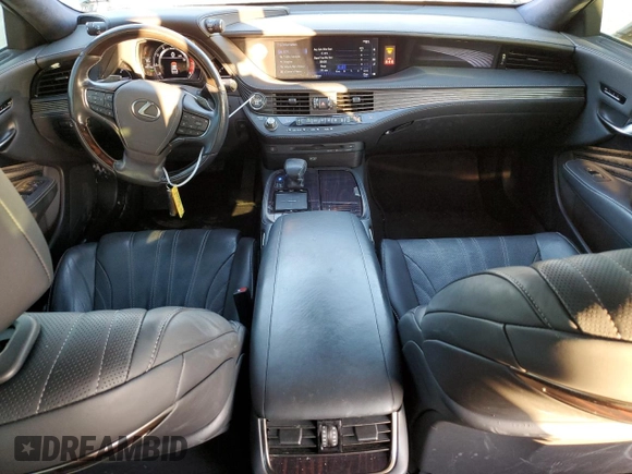 2018 Lexus LS 500 z VIN JTHB51FF3J5005465, wystawiony jako Copart lot #83081654 z przebiegiem 90 413 mil mil oraz Szkoda całkowita • Salvage title. Historia ofert i sprzedaży dostępna na DreamBid. Obrazek 8.