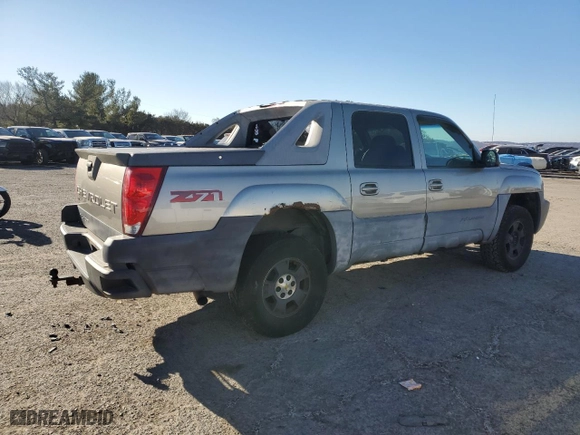 2002 Chevrolet Avalanche with VIN 3GNEK13T72G300913, listed as a Copart auction lot 42460045 with NaN miles and Clean Title. Bid and sale history available at carsss.com. Image 3.