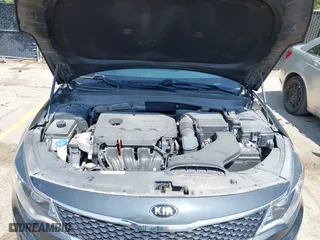 2016 Kia Optima EX with VIN 5XXGU4L38GG022501, listed as a IAAI auction lot 42071944 with 122,502 mi miles. Bid and sale history available at carsss.com. Image 10.