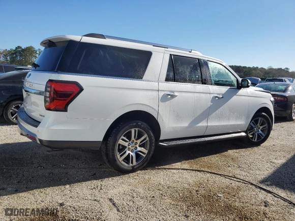 2023 Ford Expedition Max Limited with VIN 1FMJK1K87PEA40415, listed as a Copart auction lot 50203555 with 60,840 mi miles and Clean Title. Bid and sale history available at carsss.com. Image 3.