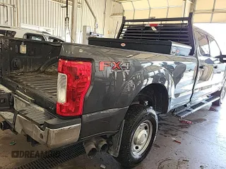 2019 Ford F-250 XL with VIN 1FT7W2BT3KEC61760, listed as a IAAI auction lot 42716762 with 110,167 mi miles and . Bid and sale history available at DreamBid. Image 14.