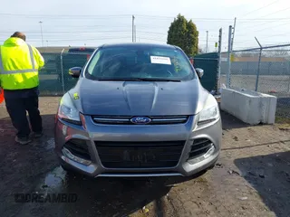 2013 Ford Escape SEL with VIN 1FMCU9H92DUA24934, listed as a IAAI auction lot 41832566 with 124,705 mi miles. Bid and sale history available at carsss.com. Image 12.