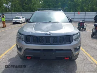 2020 Jeep Compass Trailhawk z VIN 3C4NJDDB0LT221532, wystawiony jako IAAI lot #42310215 z przebiegiem 78 464 mil mil oraz . Historia ofert i sprzedaży dostępna na DreamBid. Obrazek 12.