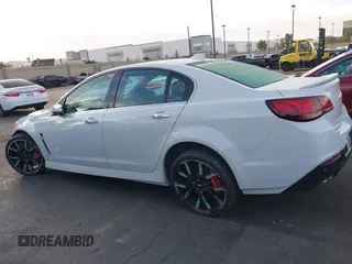 2017 Chevrolet SS z VIN 6G3F15RW6HL300800, wystawiony jako IAAI lot #41761877 z przebiegiem 191 021 mil mil oraz . Historia ofert i sprzedaży dostępna na DreamBid. Obrazek 15.
