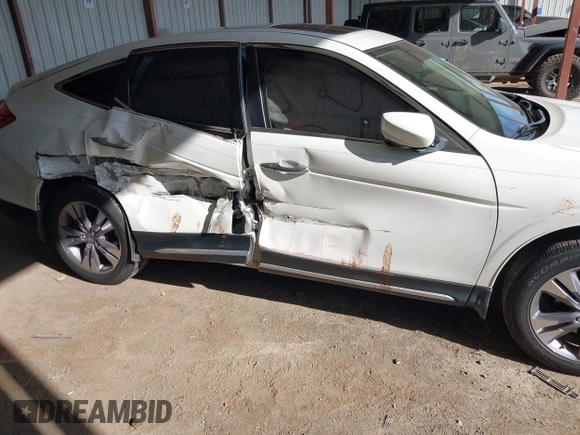 2014 Honda Crosstour EX-L with VIN 5J6TF1H52EL002561, listed as a IAAI auction lot 41287461 with 98,096 mi miles. Bid and sale history available at carsss.com. Image 6.