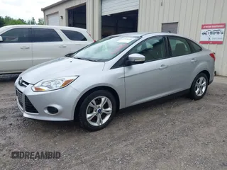 2013 Ford Focus SE with VIN 1FADP3F28DL231617, listed as a IAAI auction lot 42130146 with 63,282 mi miles. Bid and sale history available at carsss.com. Image 2.