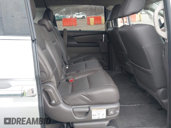 2014 Honda Odyssey EX-L with VIN 5FNRL5H65EB096544, listed as a IAAI auction lot 41903451 with 99,628 mi miles and . Bid and sale history available at carsss.com. Image 8.