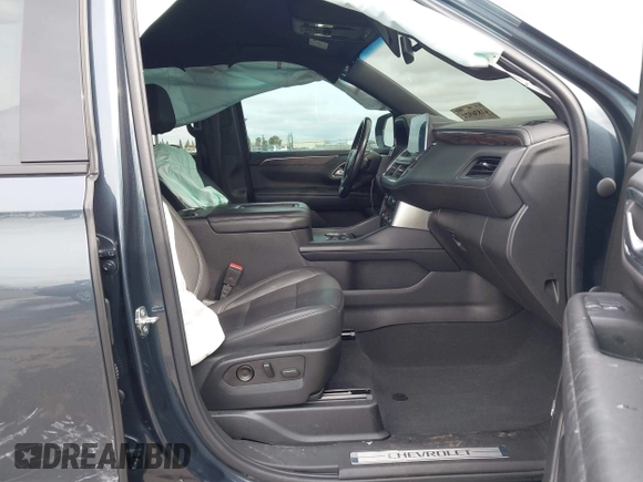 2021 Chevrolet Suburban Z71 с VIN 1GNSKDKD2MR379098, выставлен на аукционе IAAI как лот 41836921 с пробегом 53 532 миль миль и . История ставок и продаж доступна на DreamBid. Изображение 5.