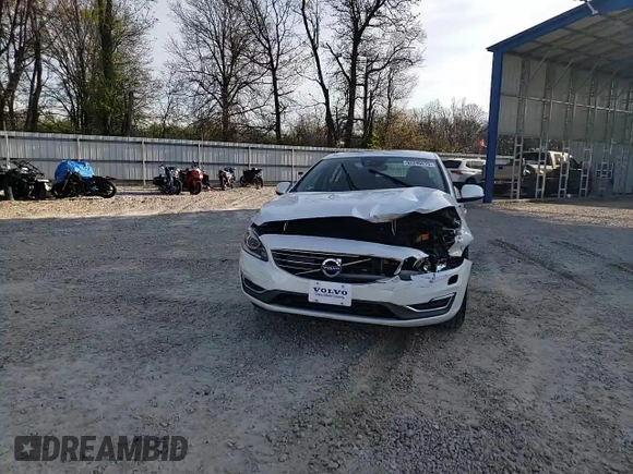 2018 Volvo S60 Inscription Platinum with VIN LYV402HM6JB162465, listed as a Copart auction lot 52248675 with 67,661 mi miles and Salvage title. Bid and sale history available at DreamBid. Image 11.