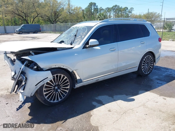 2020 BMW X7 xDrive40i with VIN 5UXCW2C00L9B66121, listed as a IAAI auction lot 41753990 with 1 mi miles. Bid and sale history available at carsss.com. Image 18.