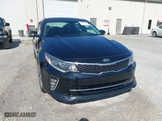 2018 Kia Optima S with VIN 5XXGT4L32JG253680, listed as a IAAI auction lot 41982361 with 204,237 mi miles. Bid and sale history available at carsss.com. Image 6.