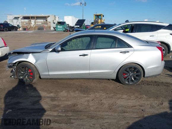 2018 Cadillac ATS RWD z VIN 1G6AA5RX7J0173114, wystawiony jako IAAI lot #41592867 z przebiegiem 50 393 mil mil oraz . Historia ofert i sprzedaży dostępna na DreamBid. Obrazek 13.