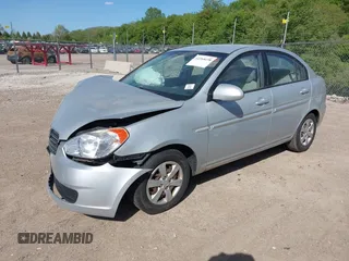 2009 Hyundai Accent Auto GLS z VIN KMHCN46C69U326197, wystawiony jako IAAI lot #42268198 z przebiegiem 74 308 mil mil oraz . Historia ofert i sprzedaży dostępna na DreamBid. Obrazek 19.