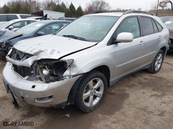 2006 Lexus RX 330 with VIN 2T2GA31U36C048195, listed as a IAAI auction lot 41709397 with 200,339 mi miles. Bid and sale history available at carsss.com. Image 2.
