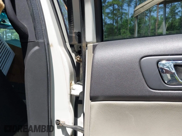2011 Ford Explorer с VIN 1FMHK8B88BGA64145, выставлен на аукционе IAAI как лот 42496626 с пробегом 254 835 миль миль и . История ставок и продаж доступна на DreamBid. Изображение 14.