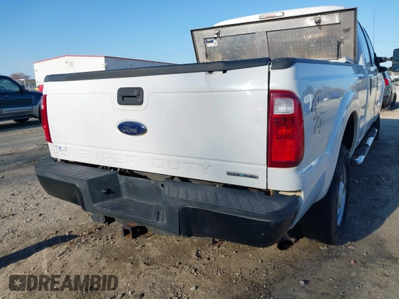 2016 Ford F-250 Lariat z VIN 1FT7W2B67GEC39794, wystawiony jako IAAI lot #41657419 z przebiegiem 270 641 mil mil oraz . Historia ofert i sprzedaży dostępna na DreamBid. Obrazek 18.