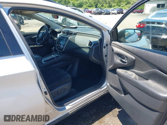 2019 Nissan Murano SL z VIN 5N1AZ2MS7KN163411, wystawiony jako IAAI lot #42268021 z przebiegiem 67 518 mil mil oraz . Historia ofert i sprzedaży dostępna na DreamBid. Obrazek 5.