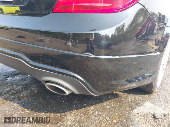 2012 Mercedes-Benz C 300 Sport with VIN WDDGF8BB6CR207945, listed as a IAAI auction lot 42394613 with 232,233 mi miles and . Bid and sale history available at DreamBid. Image 15.