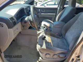 2005 Kia Sorento LX z VIN KNDJD733X55474717, wystawiony jako Copart lot #57565515 z przebiegiem 215 484 mil mil oraz Szkoda całkowita • Salvage title. Historia ofert i sprzedaży dostępna na DreamBid. Obrazek 7.