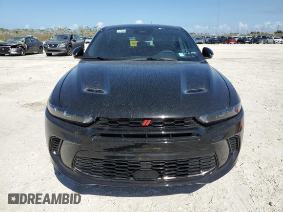 2024 Dodge Hornet R/T with VIN ZACPDFCW3R3A31019, listed as a Copart auction lot 77600524 with 12,487 mi miles and Non Repairable. Bid and sale history available at carsss.com. Image 5.