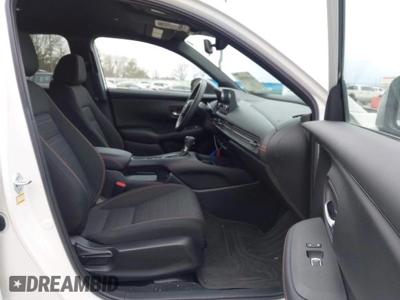 2024 Honda HR-V Sport with VIN 3CZRZ1H54RM723955, listed as a IAAI auction lot 41187891 with 14,708 mi miles. Bid and sale history available at carsss.com. Image 5.