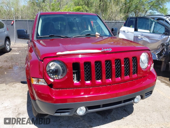 2016 Jeep Patriot Sport with VIN 1C4NJPBA1GD749488, listed as a IAAI auction lot 42039840 with 135,565 mi miles and . Bid and sale history available at DreamBid. Image 6.