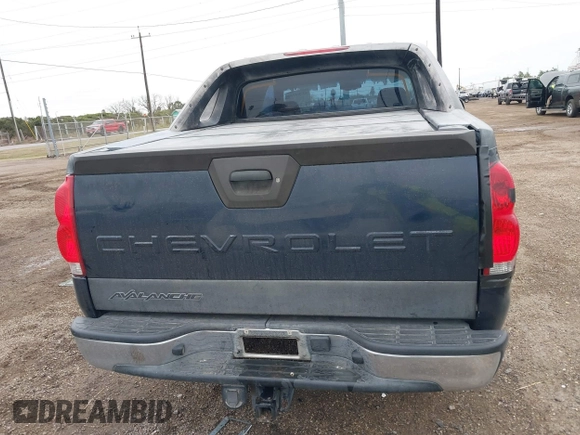 2004 Chevrolet Avalanche Z66 with VIN 3GNEC12T04G173178, listed as a IAAI auction lot 41304949 with 278,996 mi miles and . Bid and sale history available at DreamBid. Image 17.