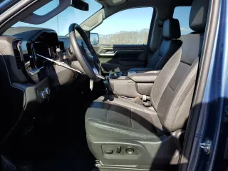 2024 GMC Sierra 1500 SLT с VIN 1GTPHDED0RZ361571, выставлен на аукционе Copart как лот 50083285 с пробегом 26 897 миль миль и Чистый • Clean title. История ставок и продаж доступна на DreamBid. Изображение 7.