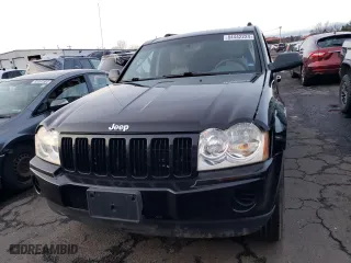 2007 Jeep Grand Cherokee Laredo with VIN 1J8GR48K17C543067, listed as a Copart auction lot 84442224 with 125,446 mi miles and Salvage Title. Bid and sale history available at carsss.com. Image 5.