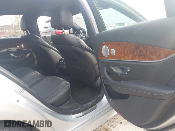 2017 Mercedes-Benz E 300 Luxury with VIN WDDZF4KB0HA091682, listed as a IAAI auction lot 41994966 with 37,238 mi miles and . Bid and sale history available at DreamBid. Image 8.