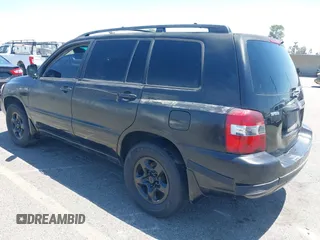 2005 Toyota Highlander with VIN JTEGD21A650114156, listed as a IAAI auction lot 42291074 with 157,370 mi miles and . Bid and sale history available at DreamBid. Image 3.