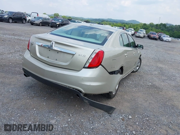 2010 Lincoln MKS z VIN 1LNHL9DR3AG613743, wystawiony jako IAAI lot #42415072 z przebiegiem 69 767 mil mil oraz . Historia ofert i sprzedaży dostępna na DreamBid. Obrazek 6.